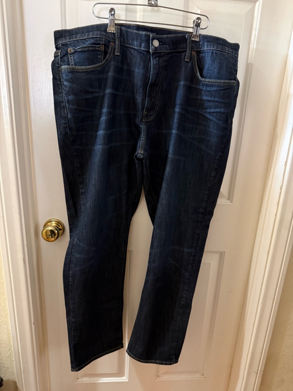 Lucky Brand Men's Straight Fit Dark Blue Jeans 40 x 30